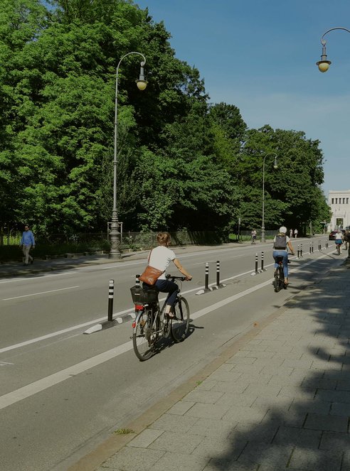 Protected Bike Lane München